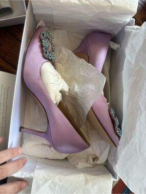 Manolo Blahnik Lilac Satin Pointed-Toe Heels with Crystal Accent